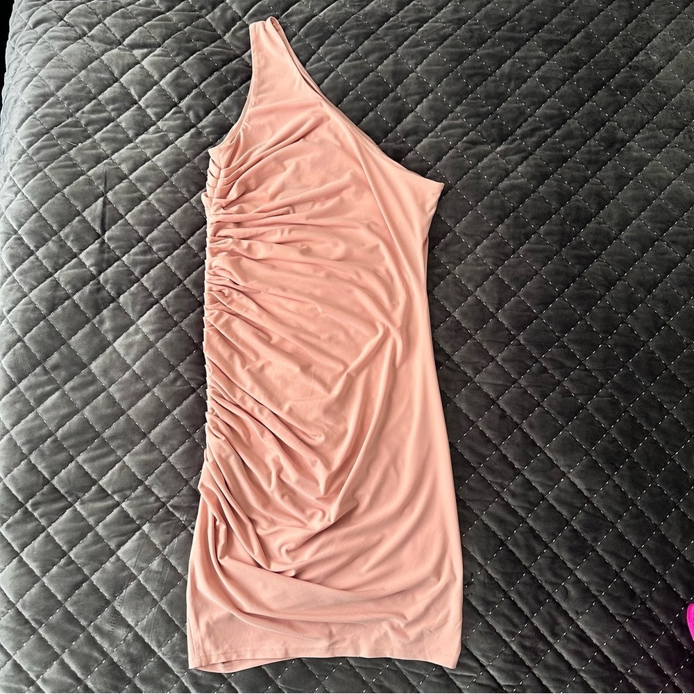 Michael Costello x Revolve Ruched Bodycon Mini Dress in Pink Size Medium - Picture 5 of 8